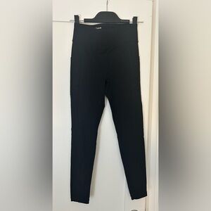 ALL ACCESS Black Leggings with Side Pockets